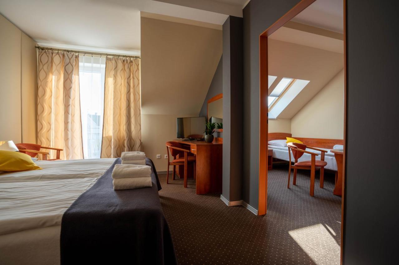 Tramontana Family & Wellness Hotell Darlowko Exteriör bild