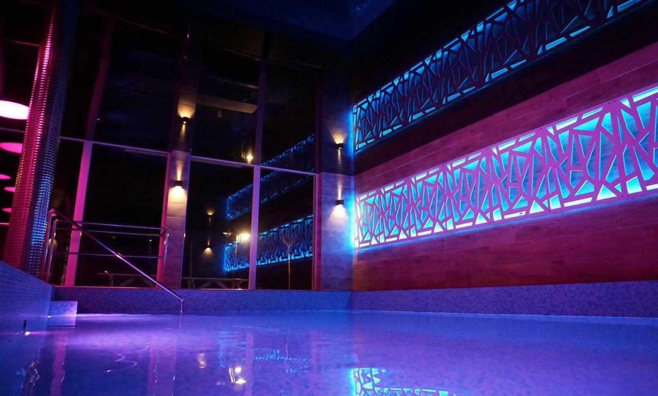 Tramontana Family & Wellness Hotell Darlowko Exteriör bild